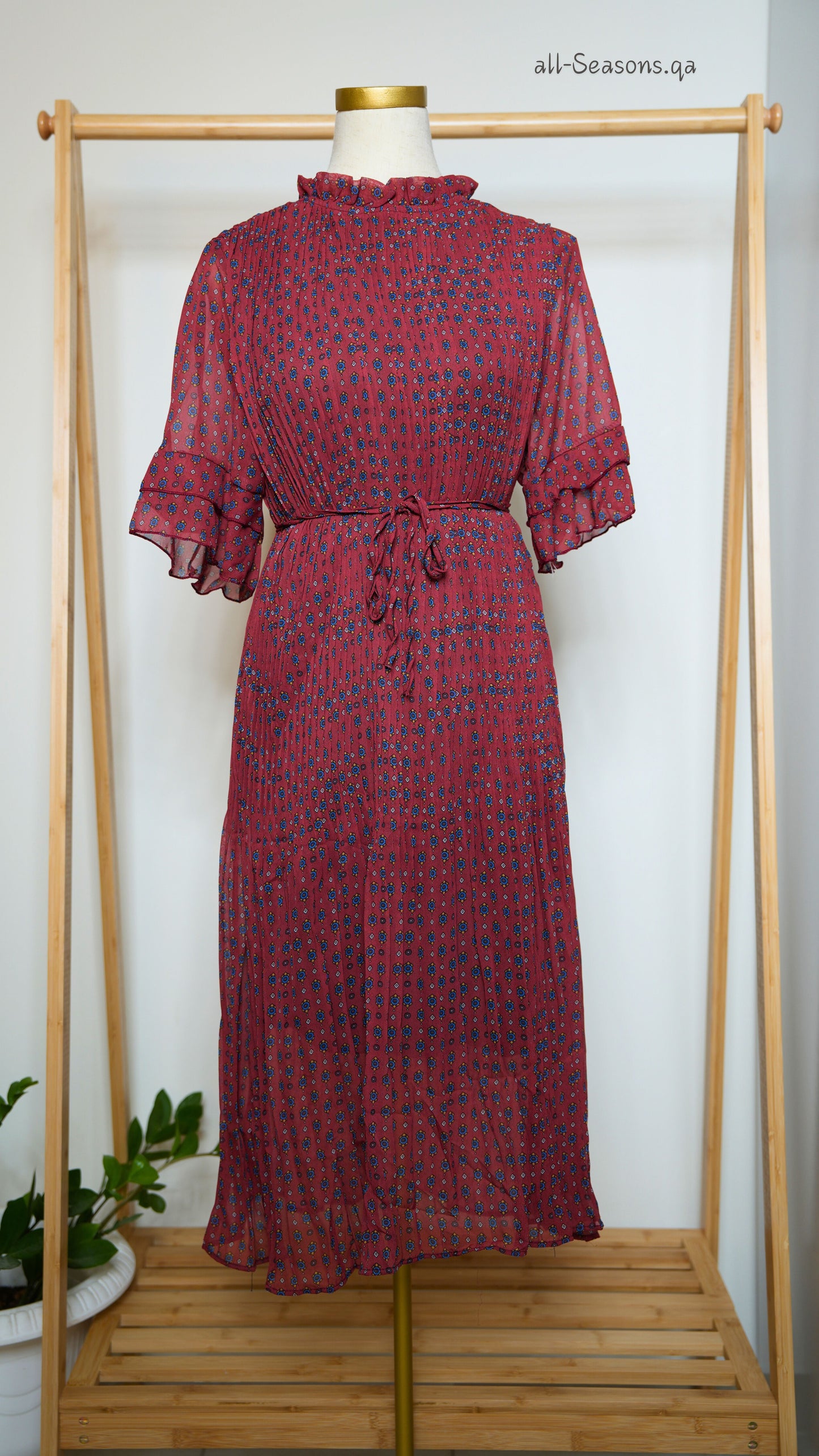 100176 Red
