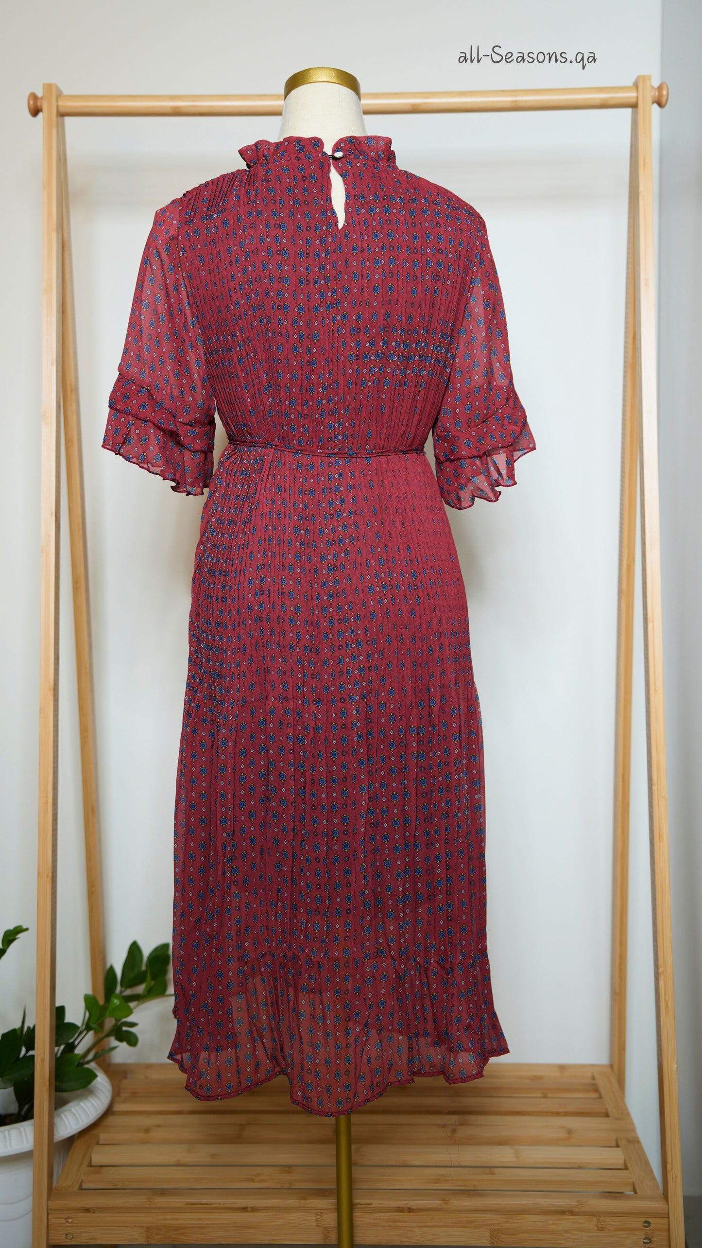 100176 Red