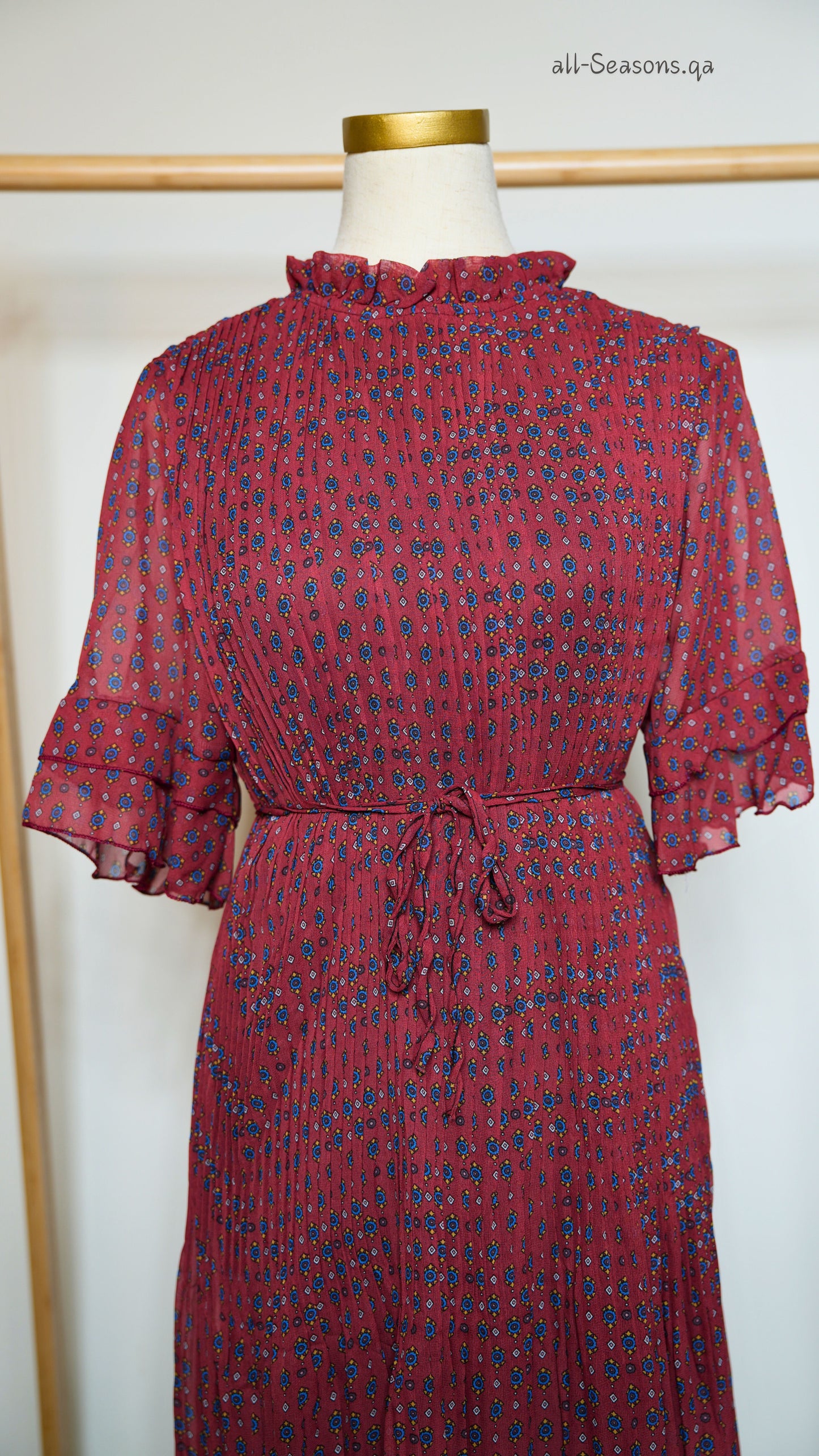 100176 Red