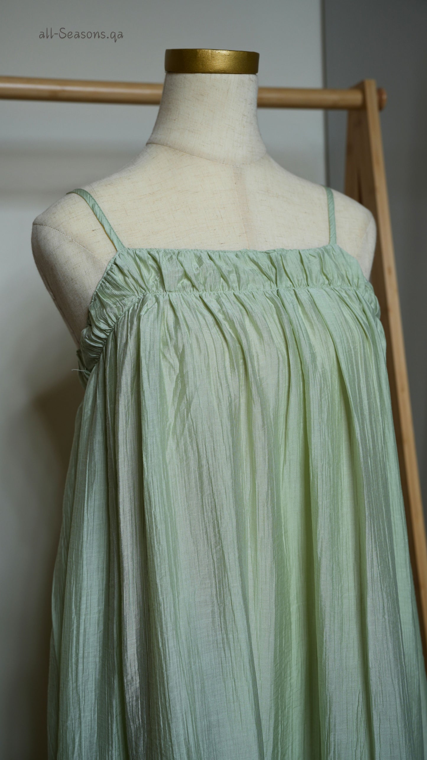 100175 Green