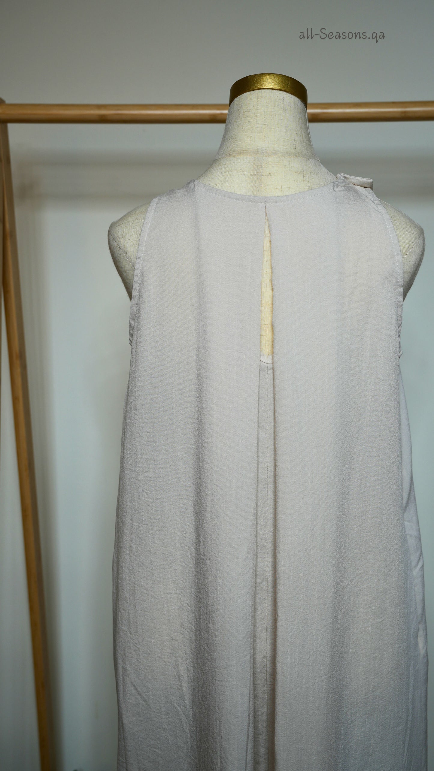 100173 Beige